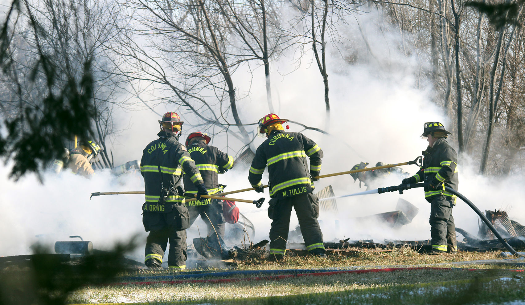 Fire destroys barn